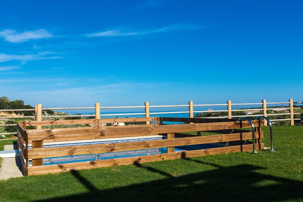 Chainteris Villas, Vast Views, By Thinkvilla Prínos Exterior foto